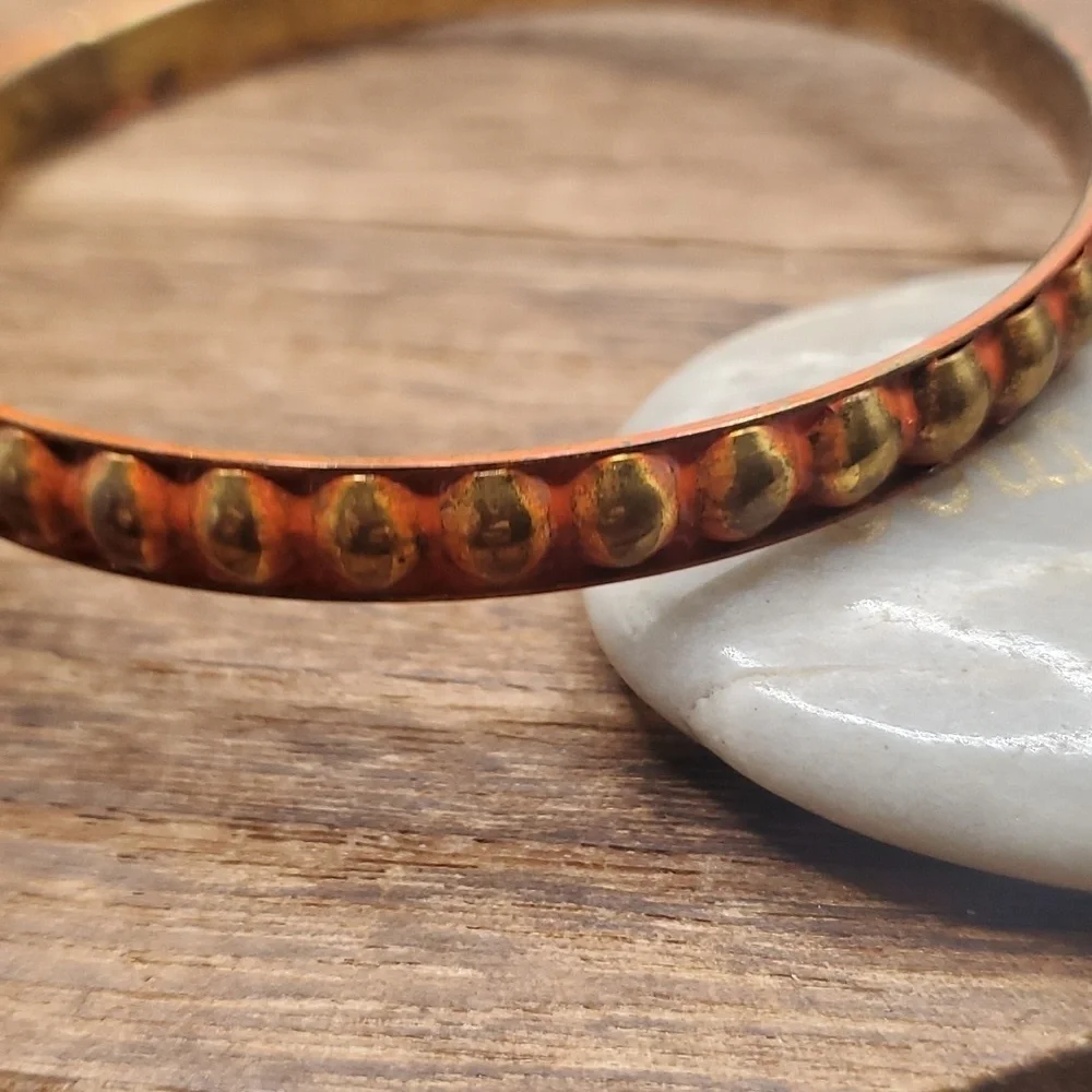 Burnt orange‎ southwestern raised bracelet B2824